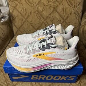 Brooks Ghost 17 Narrow (2A) w Box